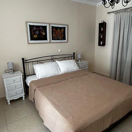 קרפאטוס Beachfront Apartments מראה חיצוני תמונה