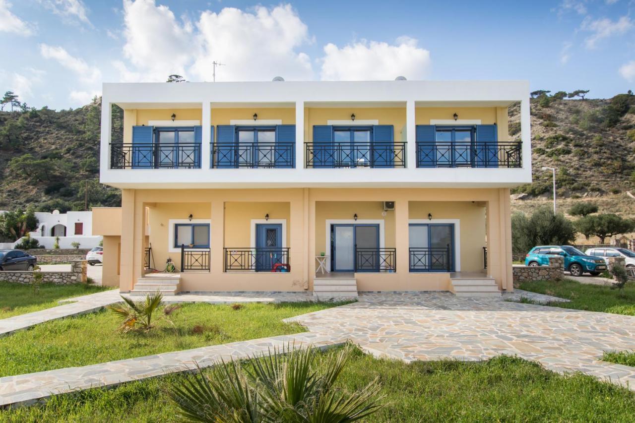 קרפאטוס Beachfront Apartments מראה חיצוני תמונה